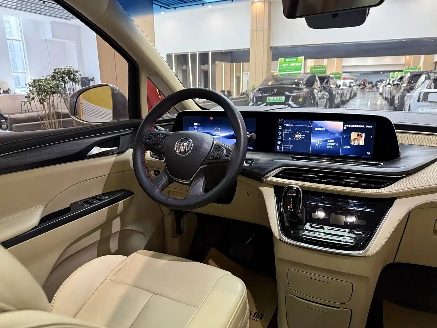 Buick GL8 2023 ES Landmaster Exclusive фото 13