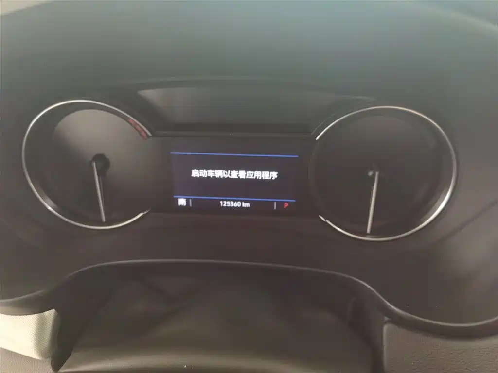 Cadillac XT4 2018 28T FWD Leading Edition фото 12