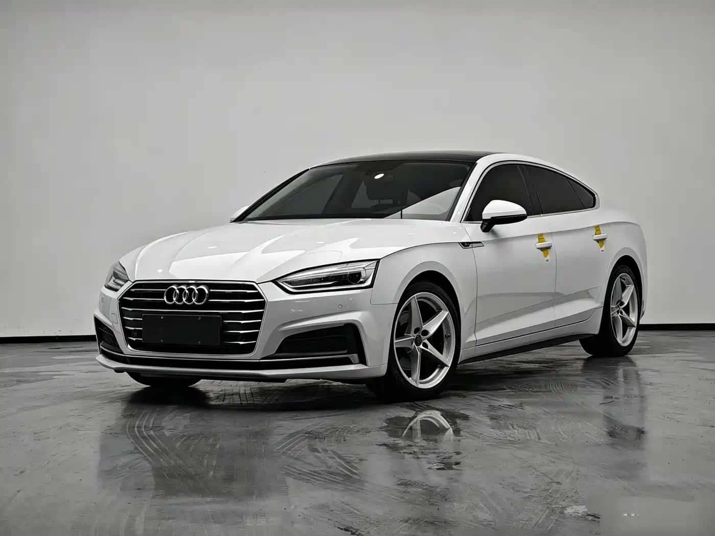 Audi A5 (Import) 2017 Sportback 40 TFSI Fashion