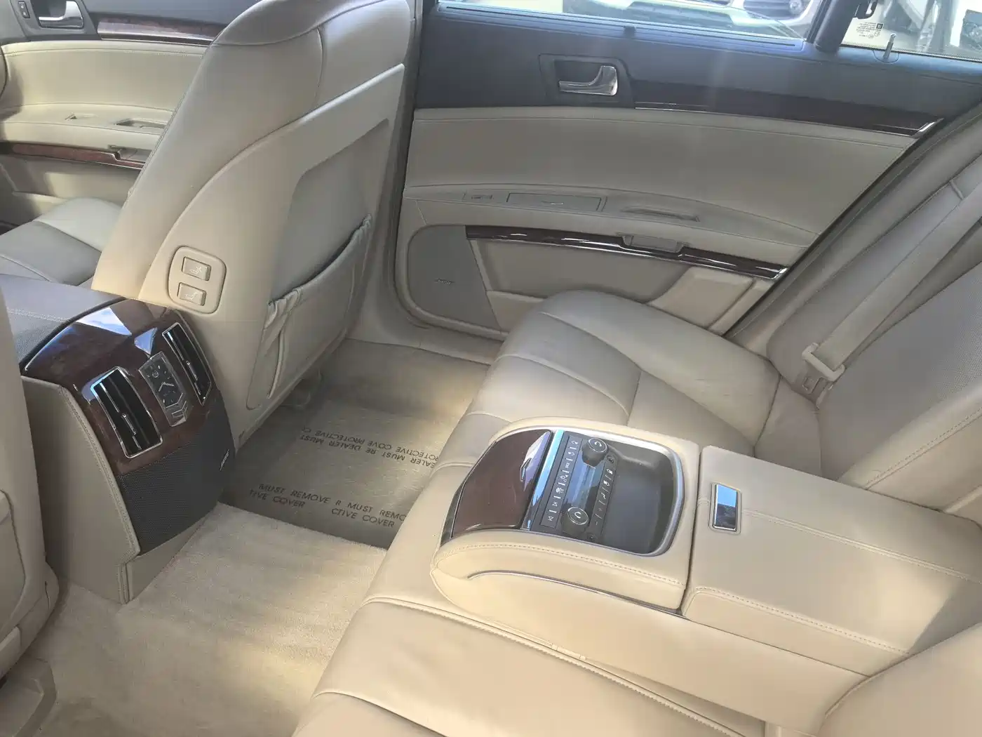 Cadillac SLS 2010 3.0L Elite фото 11