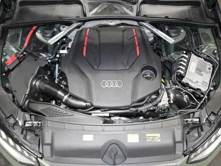 Photo 14 - Audi S4