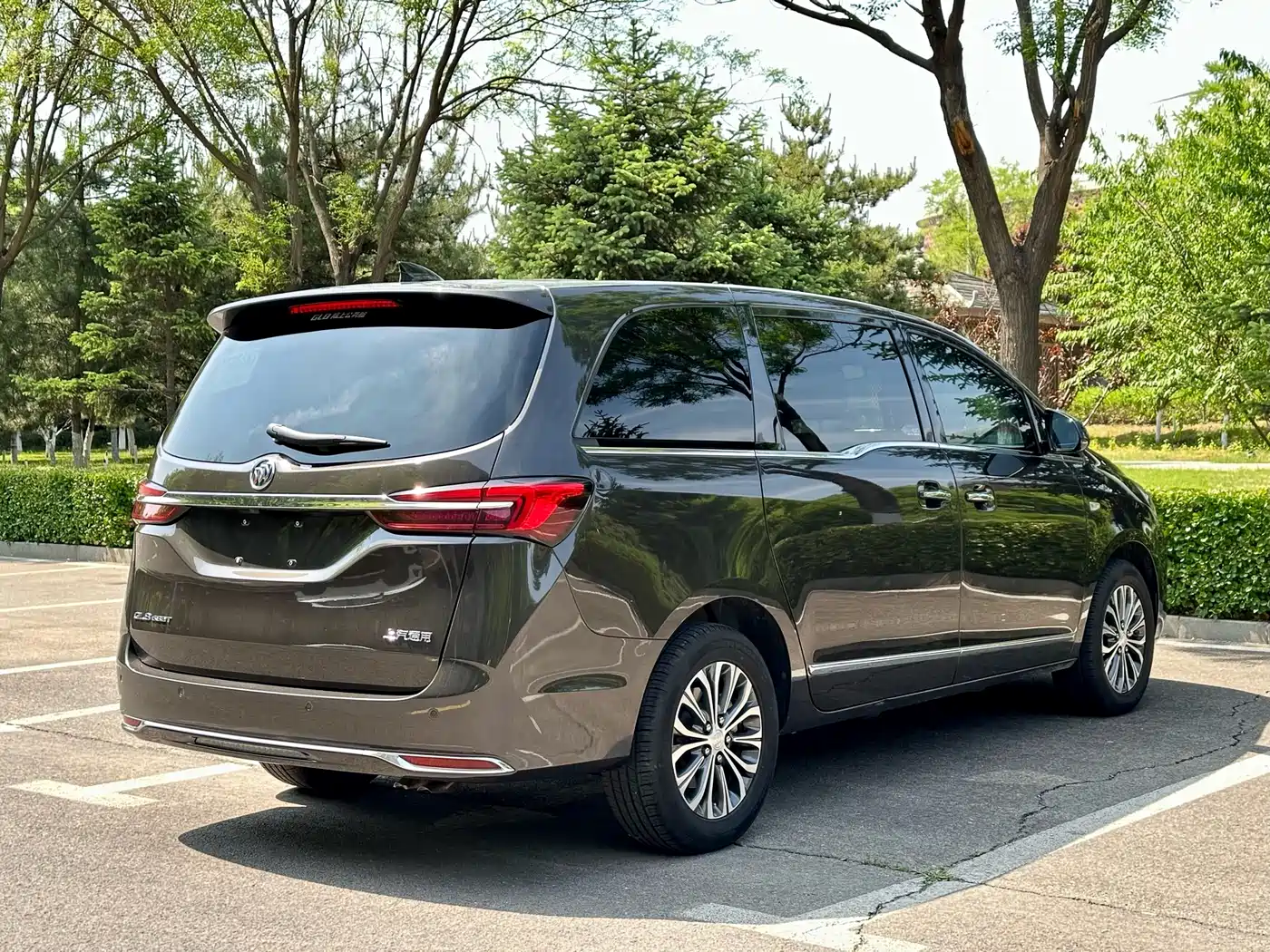 Buick GL8 2021 Land Business Class 652T Luxury фото 7