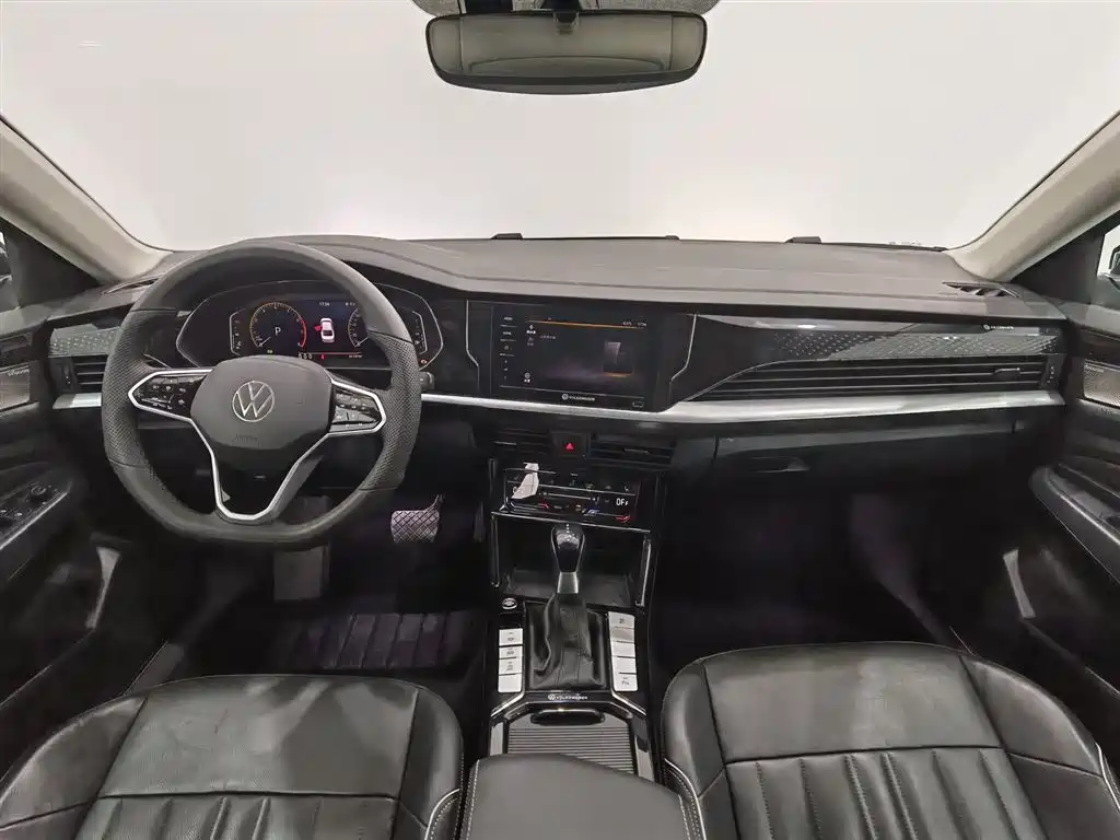 Volkswagen Passat 2023 Facelift 330TSI Elite Edition фото 5