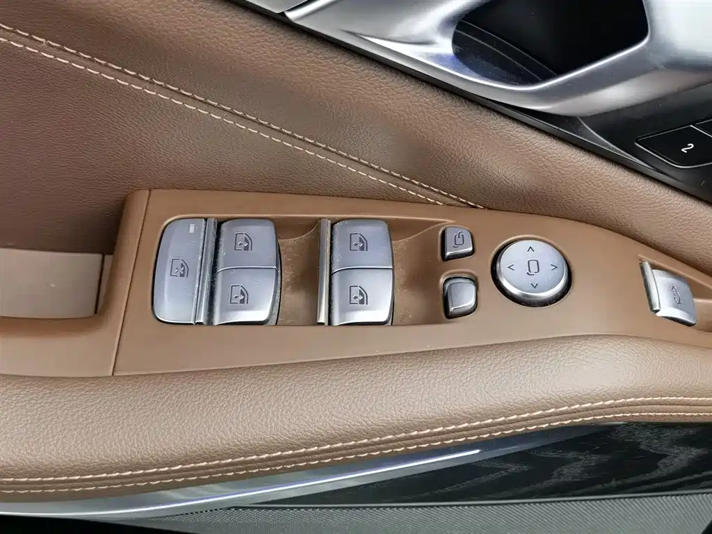 BMW X7 2022 xDrive40i Leading Luxury Package фото 9