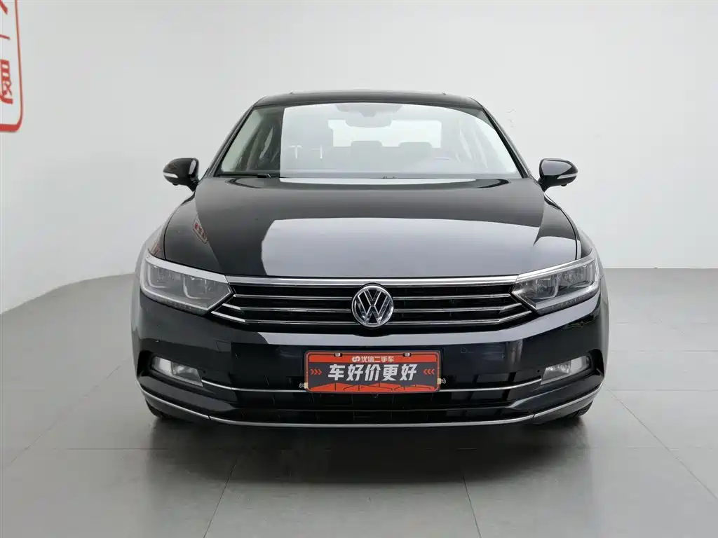Volkswagen Magotan 2019 330TSI DSG Luxury China V фото 3