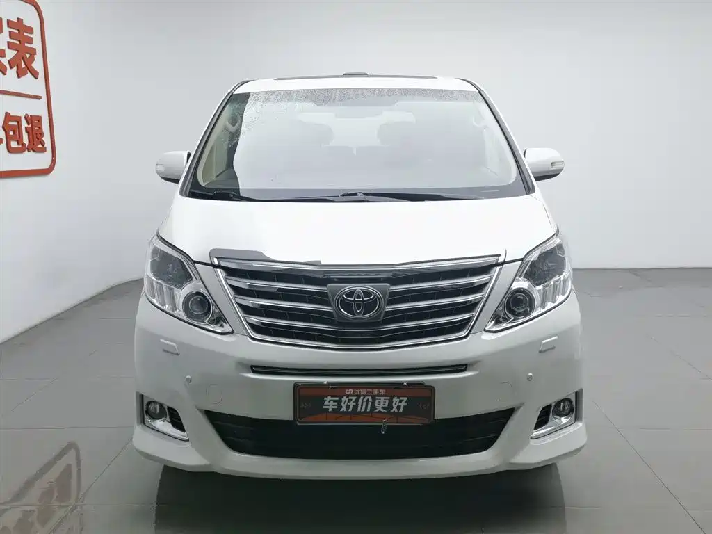 Toyota Alphard 2012 3.5L Luxury Edition фото 3