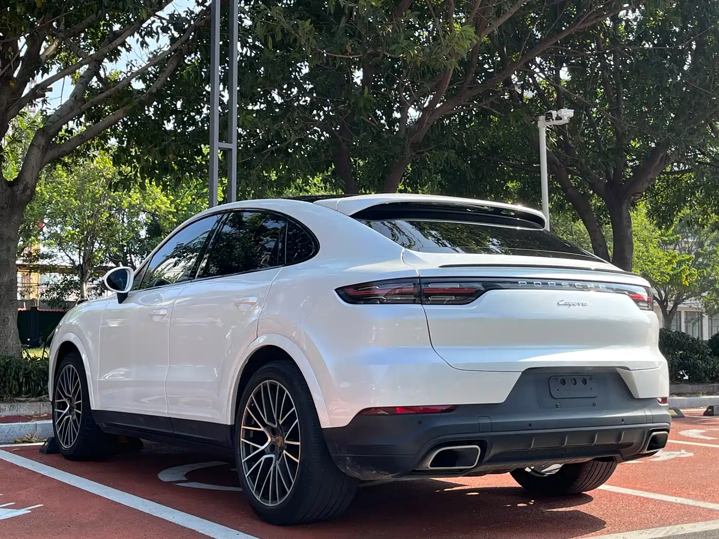 Porsche Cayenne 2019 Cayenne Coupé 3.0T фото 7