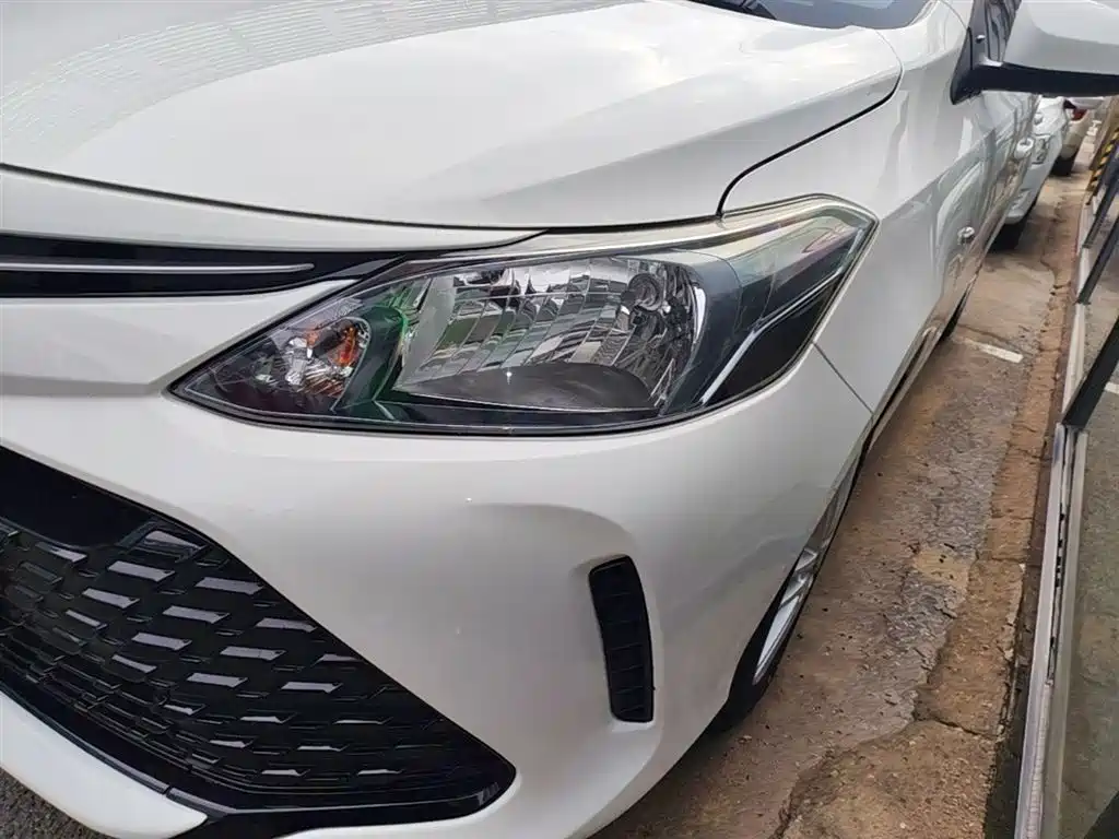 Toyota Vios FS 2017 1.5L CVT Fengchi Edition фото 24