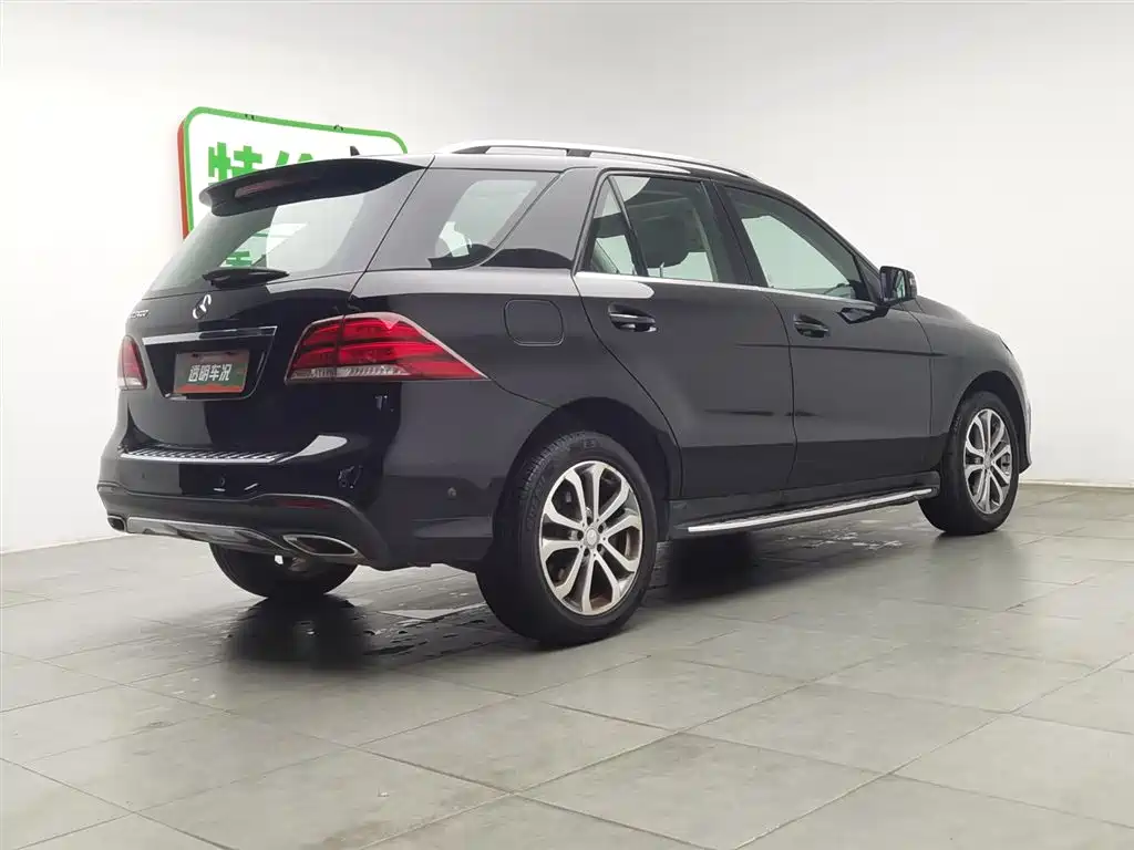 Mercedes-Benz GLE 2017 GLE 320 4MATIC Dynamic фото 2