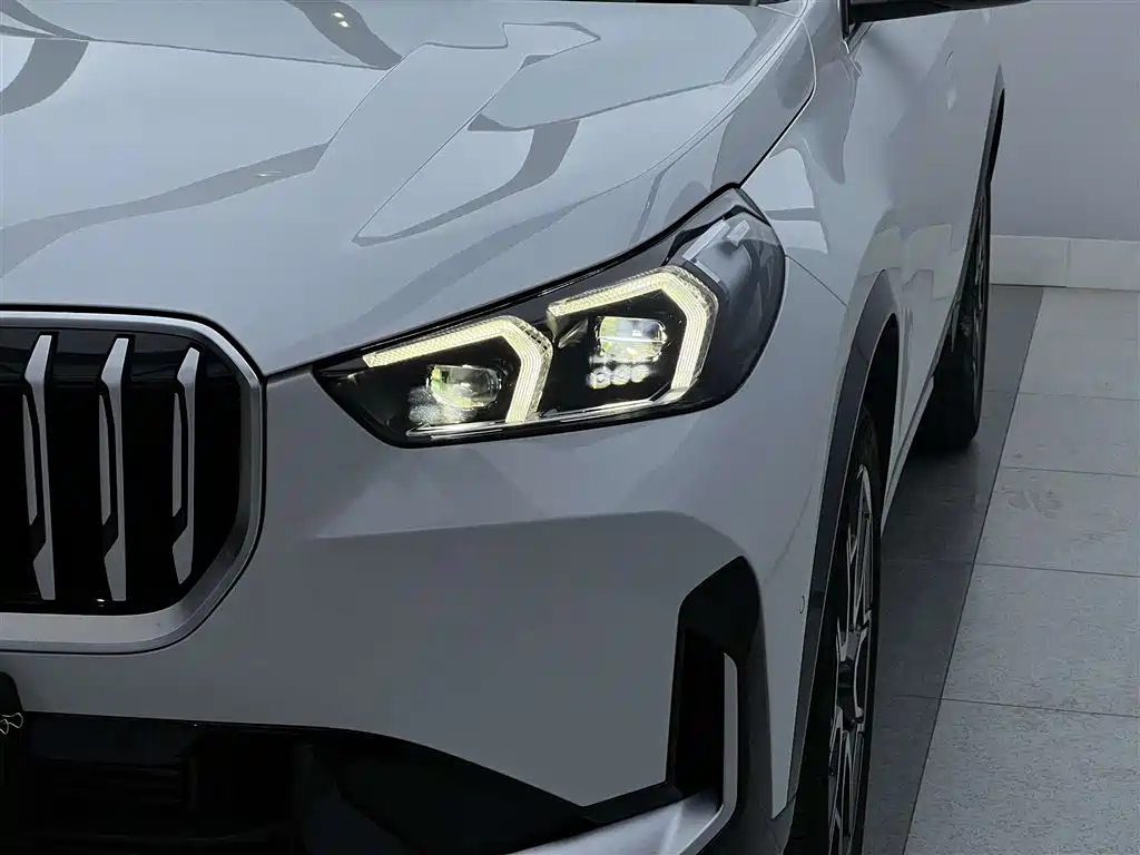 BMW X1 2024 sDrive25Li X Design Package фото 10