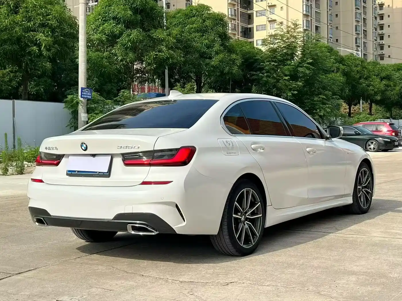 BMW 3 Series 2021 320Li M Sport Package фото 4