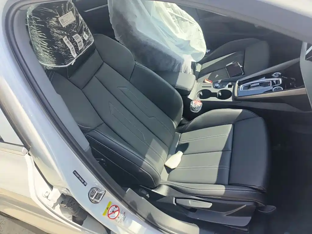 Audi A3 2026 2025 Facelift A3L Limousine 35TFSI Flying Joy Edition
