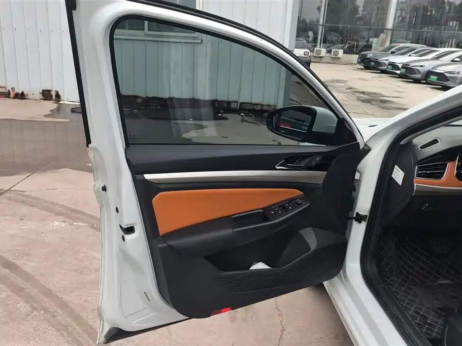 Volkswagen Bora 2023 200TSI DSG Yuexing Edition фото 7