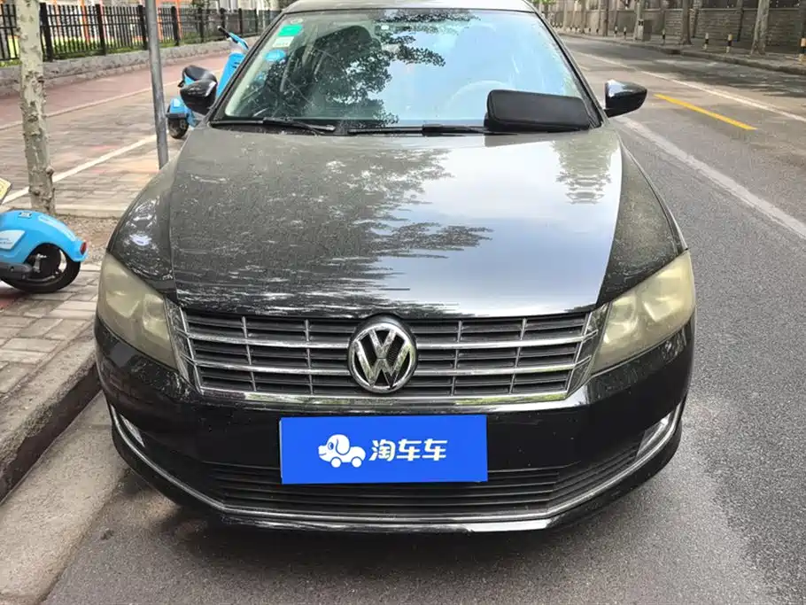 Volkswagen Lavida 2013 1.6L Manual Comfort Edition фото 2