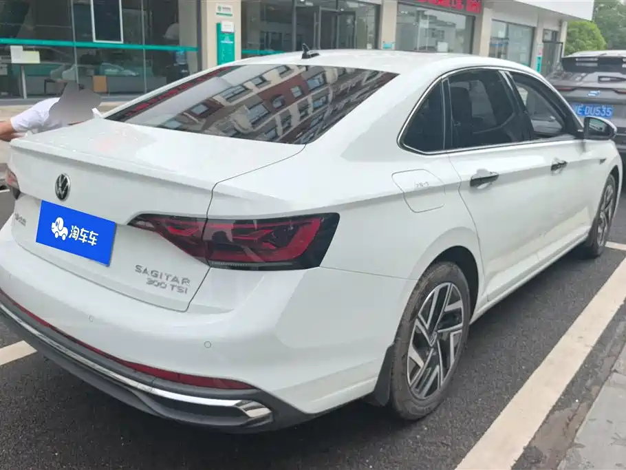 Volkswagen Sagitar 2025 Model Second Facelift 300TSI DSG Transcend Edition фото 3