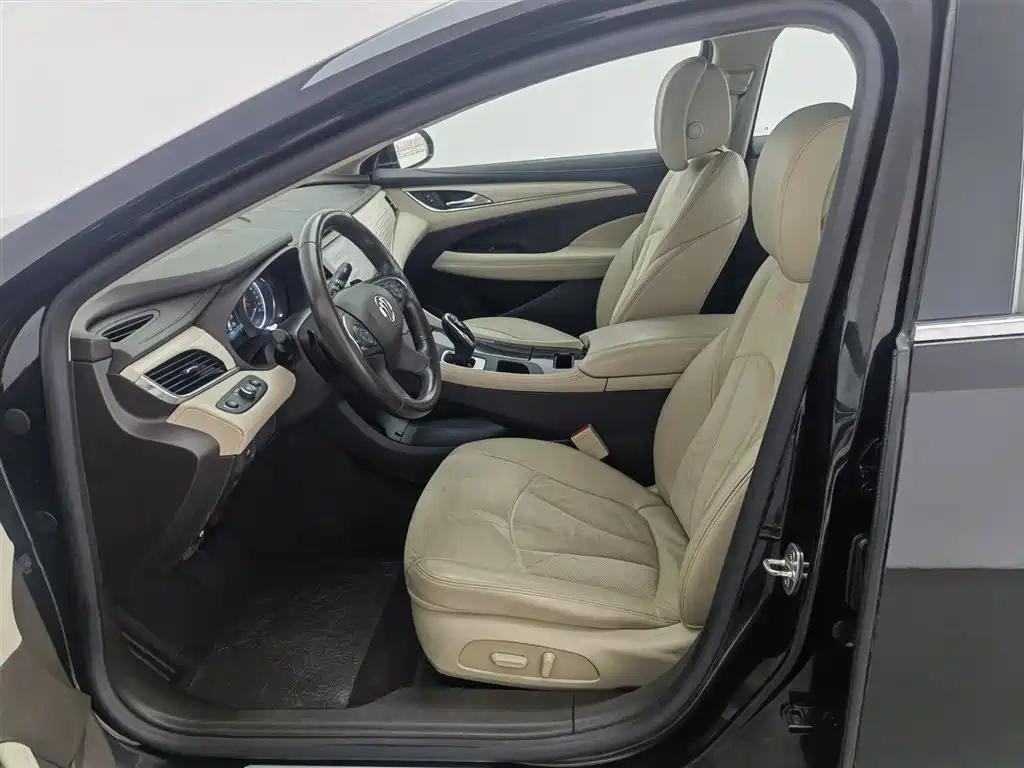 Buick LaCrosse 2018 Model 30H Elite Edition фото 10