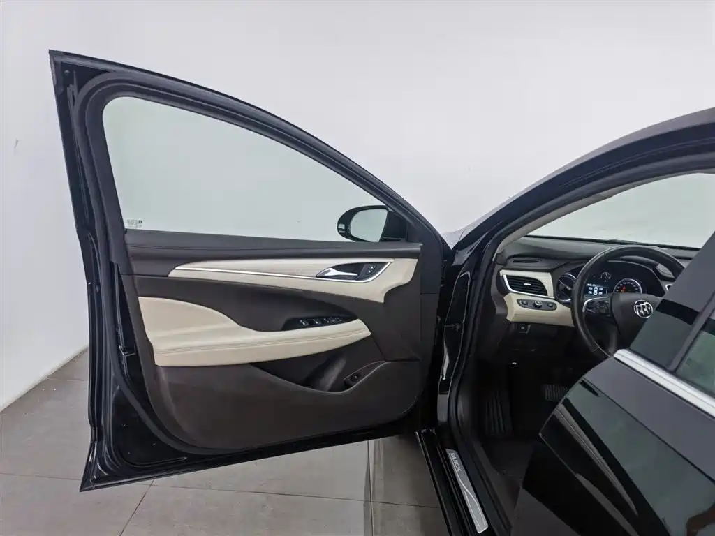 Buick LaCrosse 2018 Model 30H Elite Edition фото 8