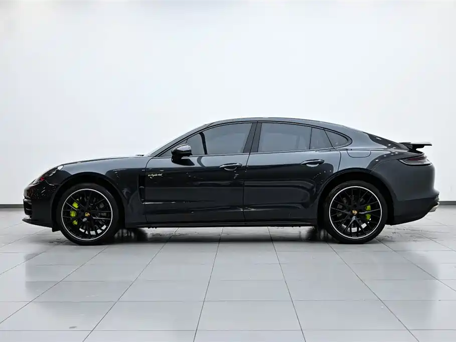 PORSCHE PANAMERA NEW ENERGY