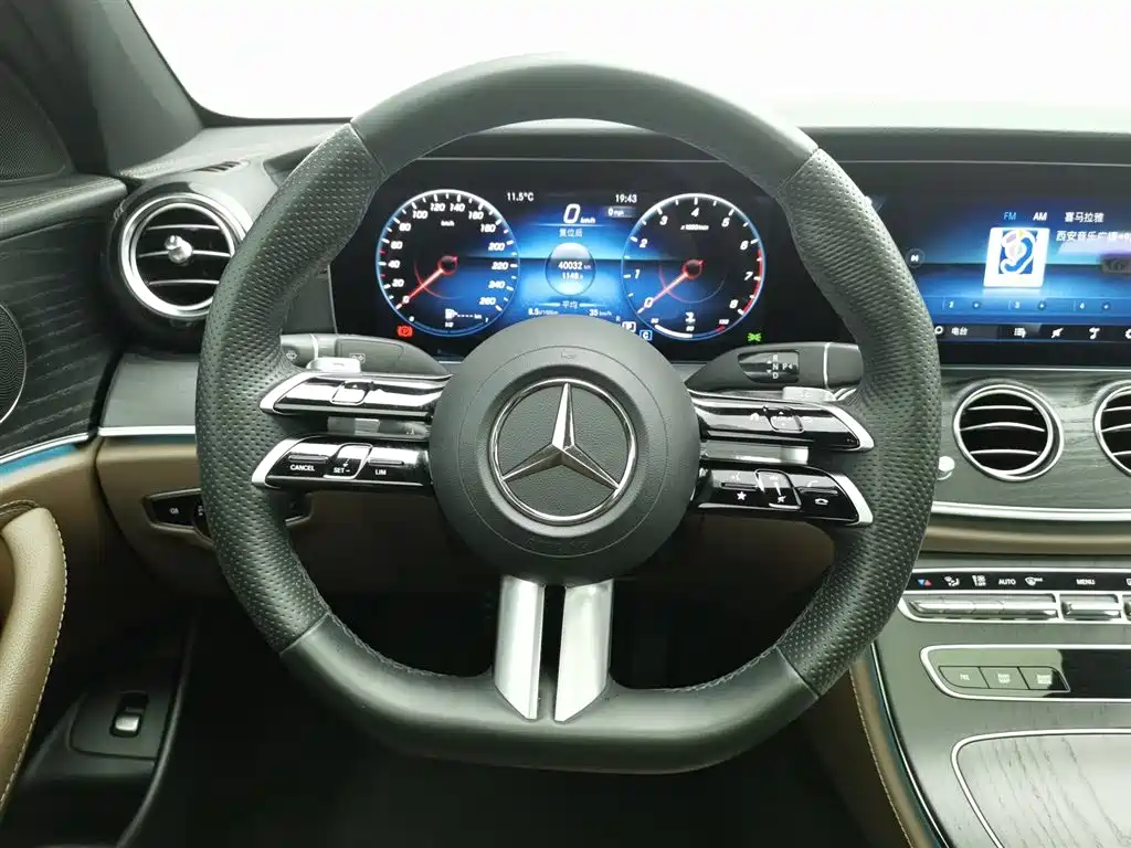Mercedes-Benz E-Class 2023 Facelift E 300 L Sport Fashion фото 11