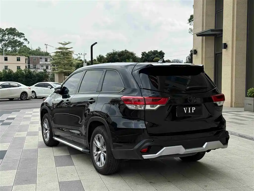 Toyota Highlander 2018 2.0T 2WD Elite 7-seater (China V) фото 7