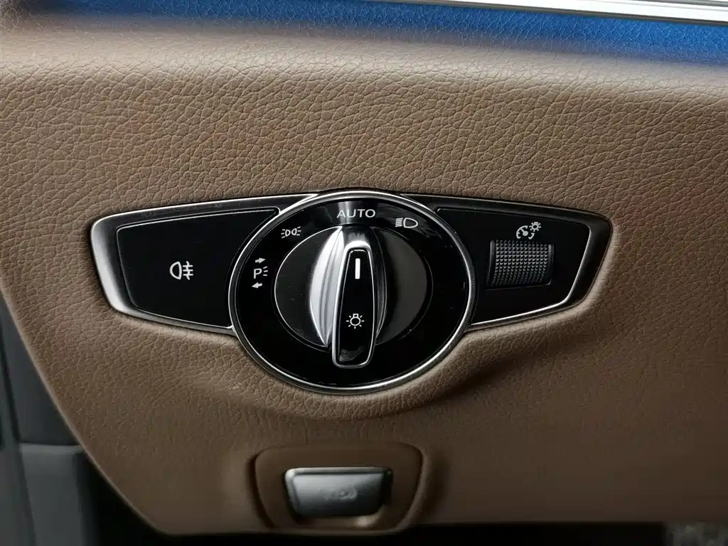 Mercedes-Benz E-Class 2023 Facelift E 300 L Sport Fashion фото 21