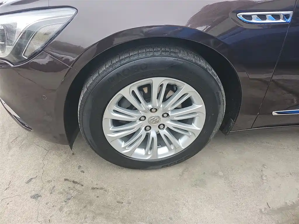 Buick LaCrosse 2016 20T Luxury фото 20