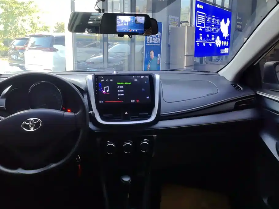 Toyota YARiS L Zhi Xuan 2019 1.5E CVT MeiDong Edition China VI фото 13