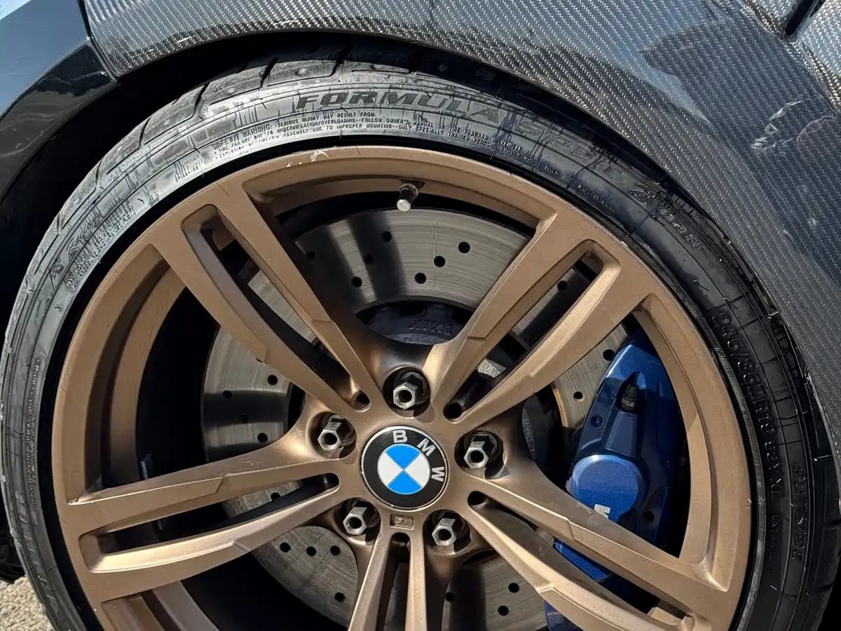 BMW M2 2016 M2 фото 10
