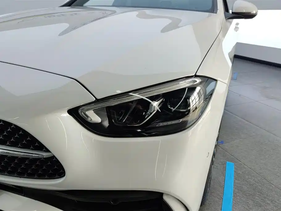 Mercedes-Benz C-Class 2023 Facelift C 260 L Sport Edition фото 5