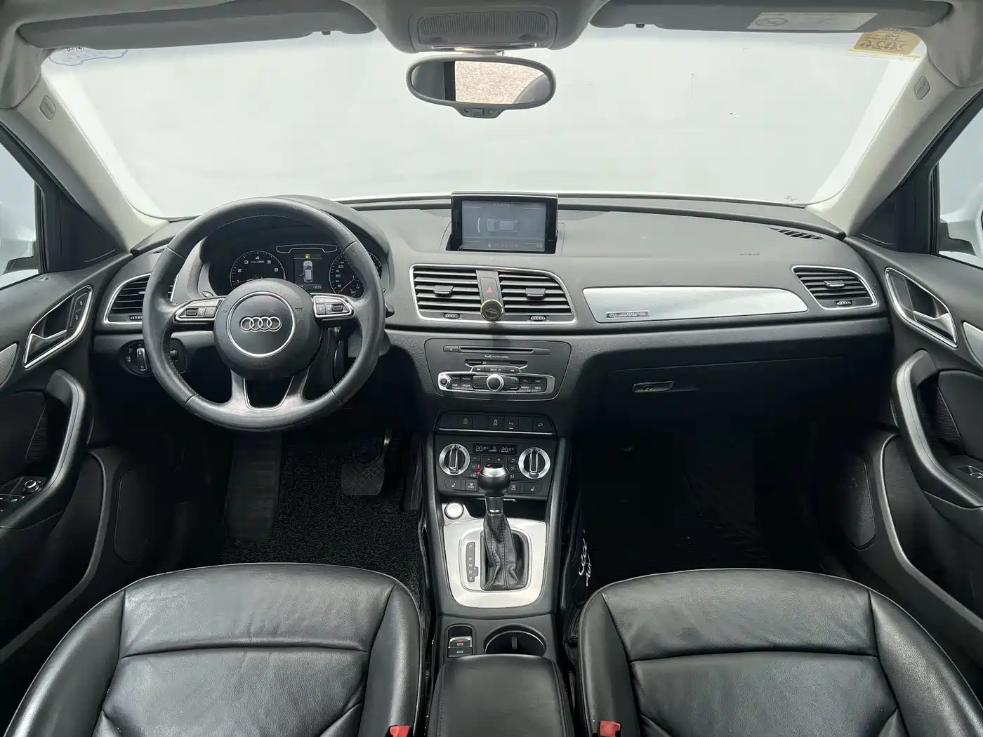 Audi Q3 2013 35 TFSI quattro Technology фото 6