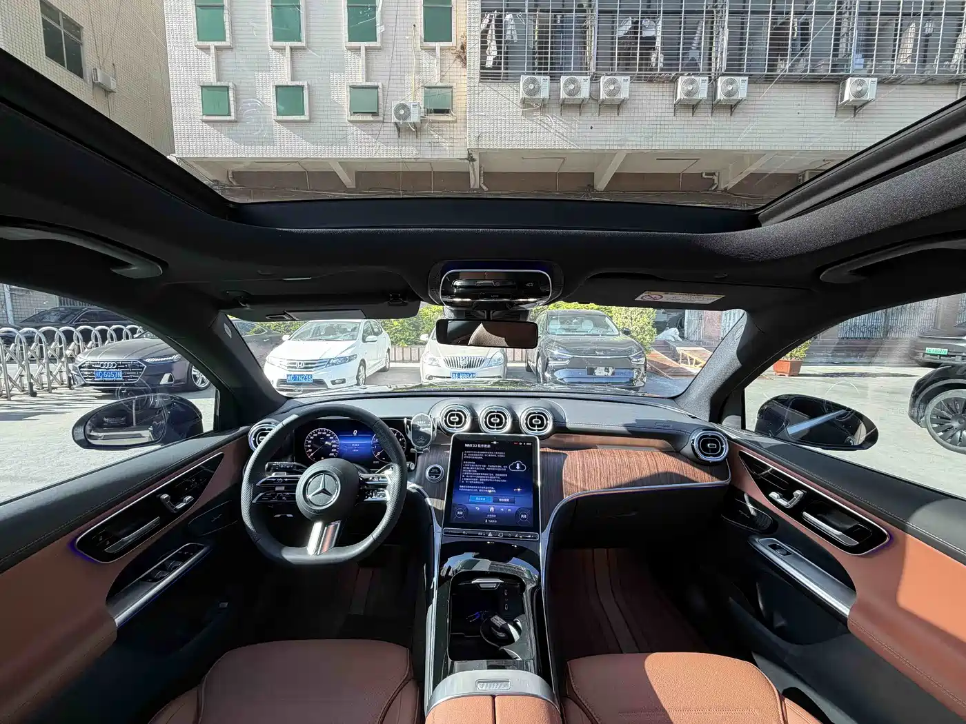 Mercedes-Benz GLC 2025 GLC 300 L 4MATIC Dynamic 5-seater фото 13