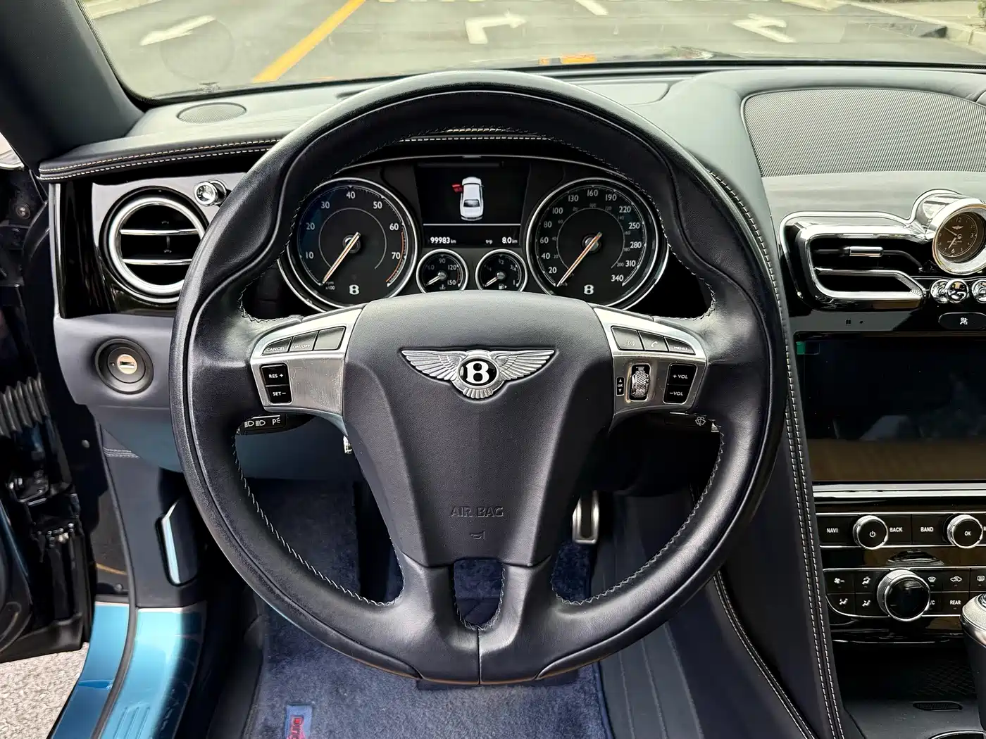 Фото 7 - Bentley Flying Spur