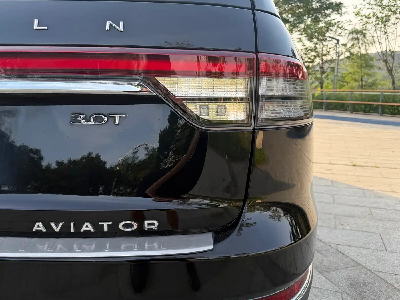 Lincoln Aviator 2021 3.0T V6 4WD Premium Edition фото 11