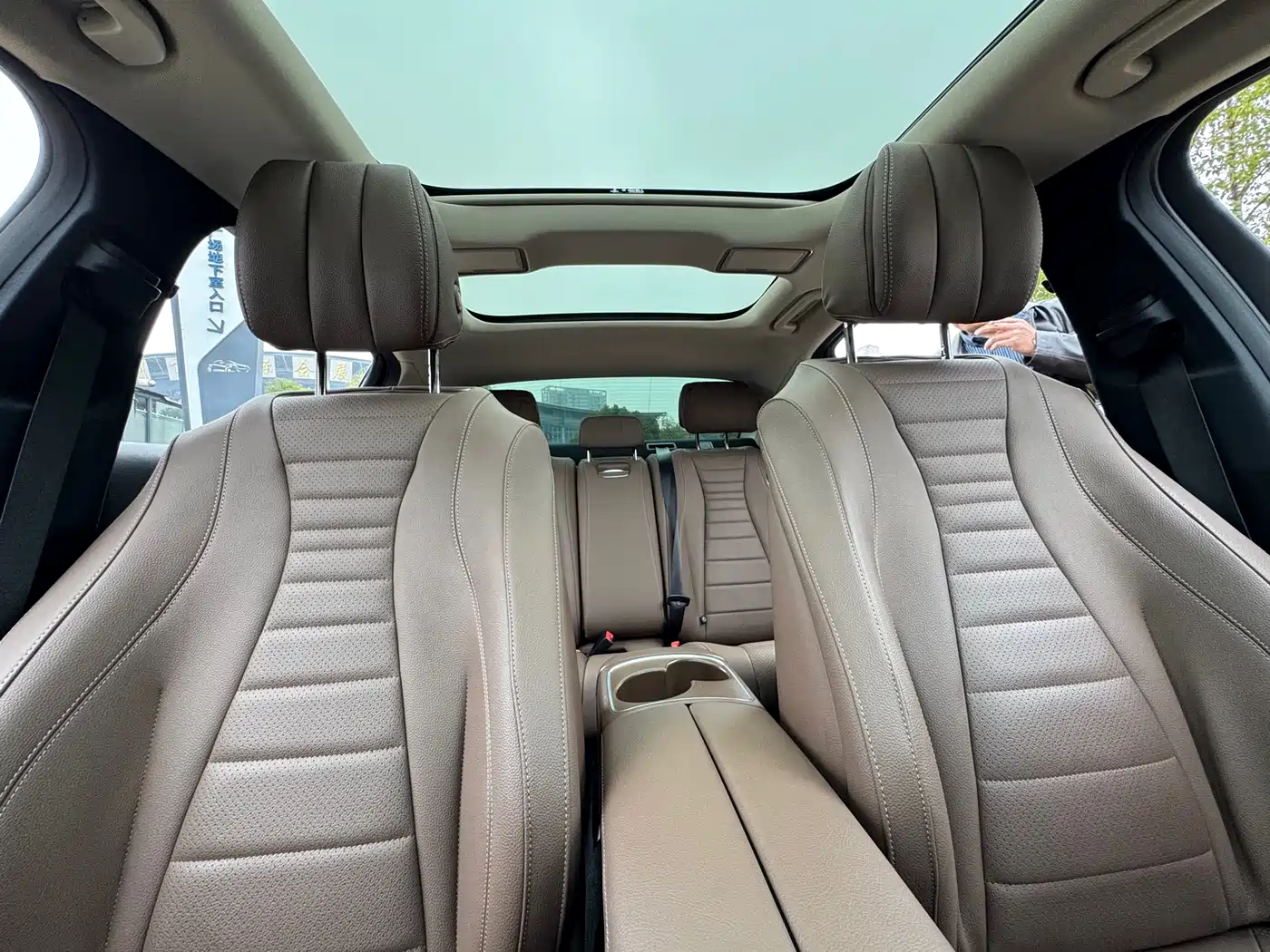 Mercedes-Benz E-Class 2020 E 300 L Sport Fashion Model фото 21