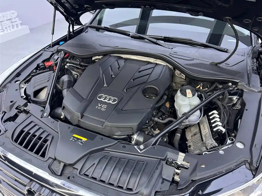 Audi A8 2018 A8L 55 TFSI quattro Launch Premium фото 26