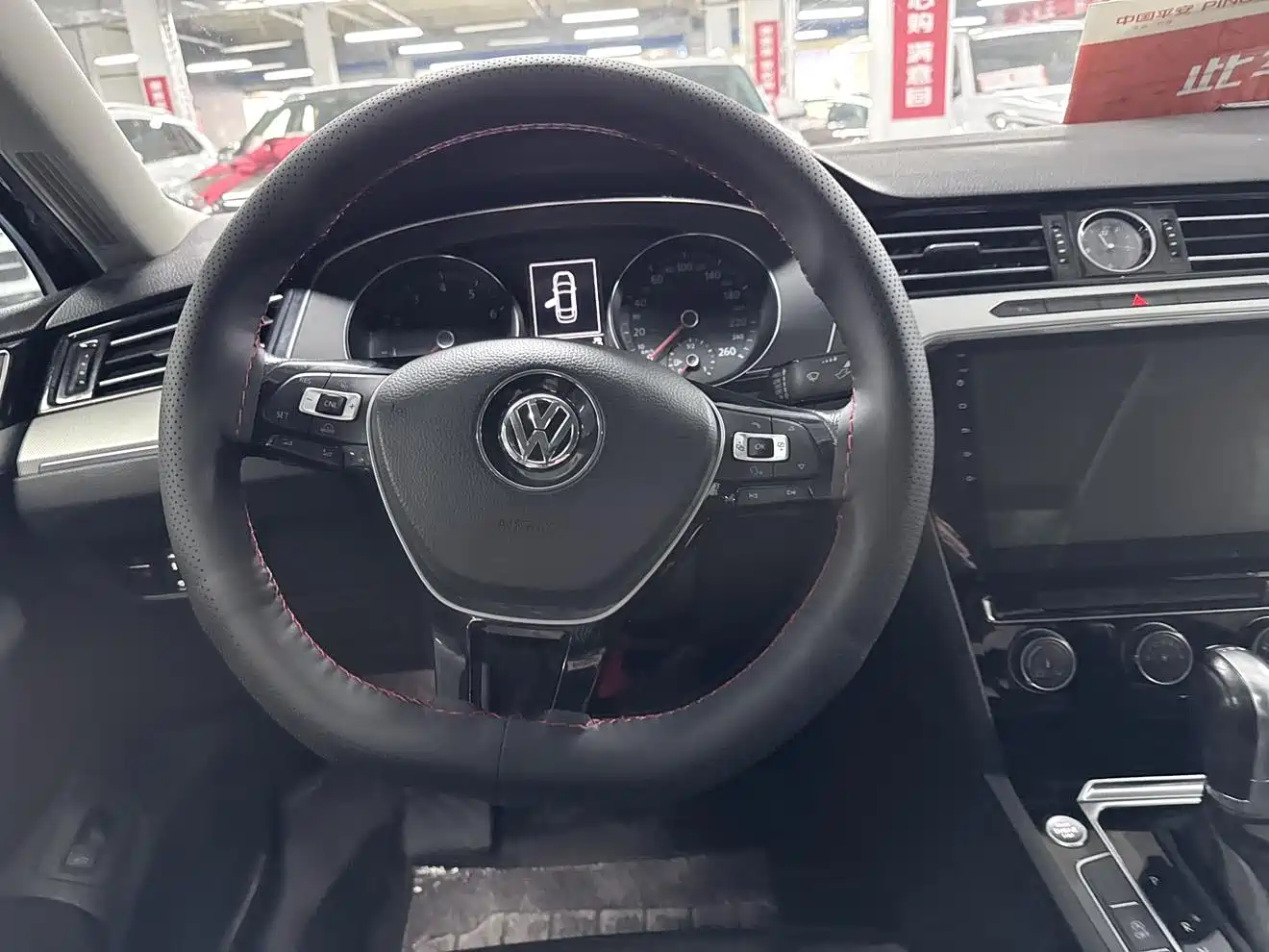 Volkswagen Magotan 2018 330TSI DSG Leading фото 15