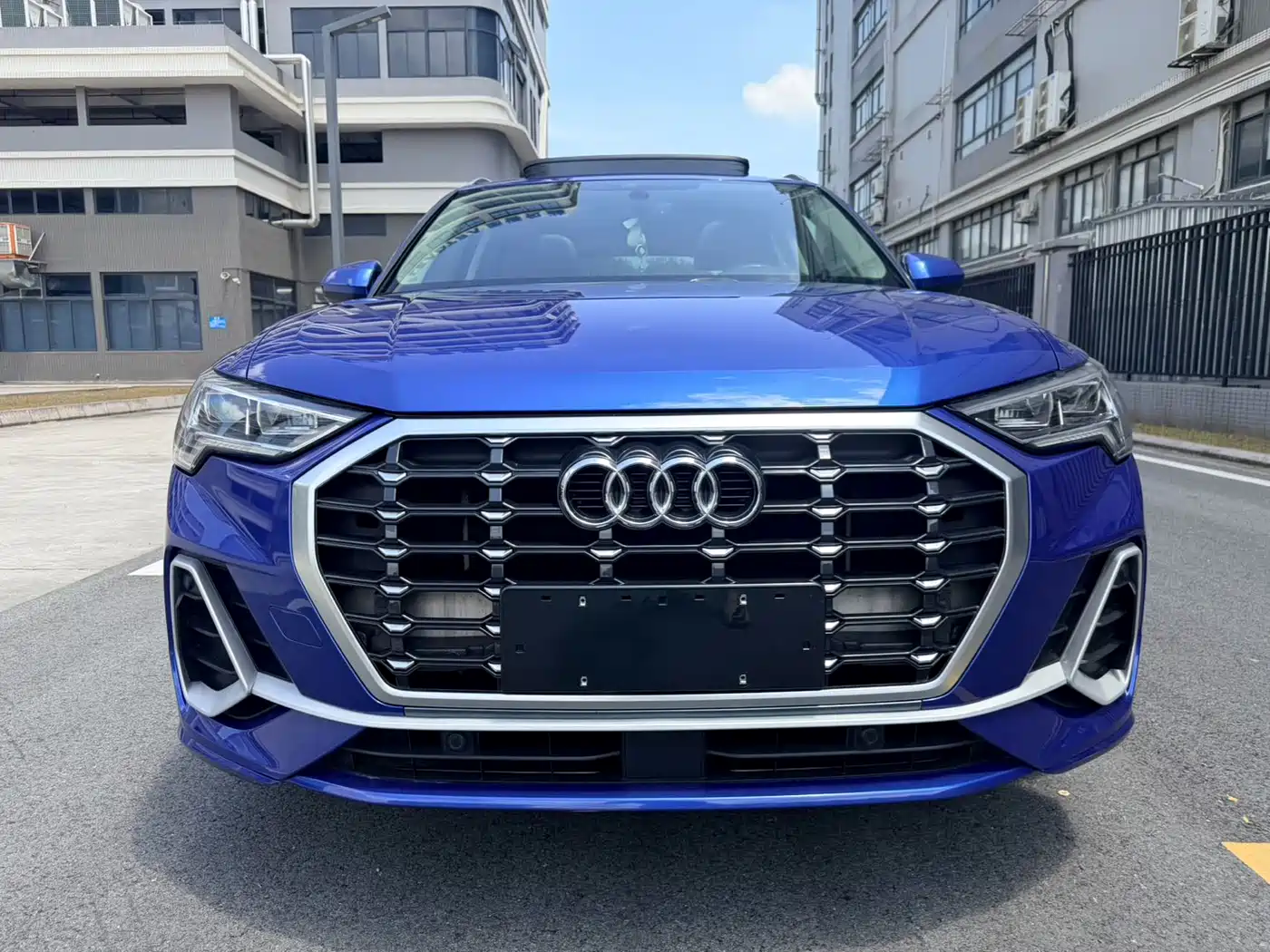 Audi Q3 2022 35 TFSI Fashion Dynamic фото 2