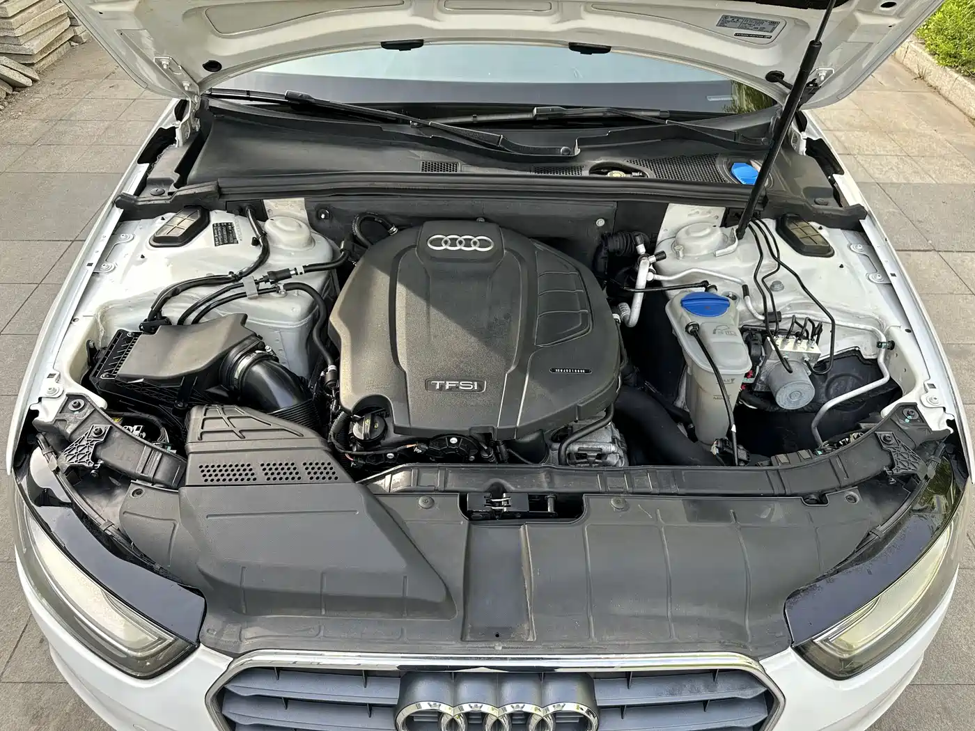 Audi A4L 2015 35 TFSI Auto Comfort фото 9