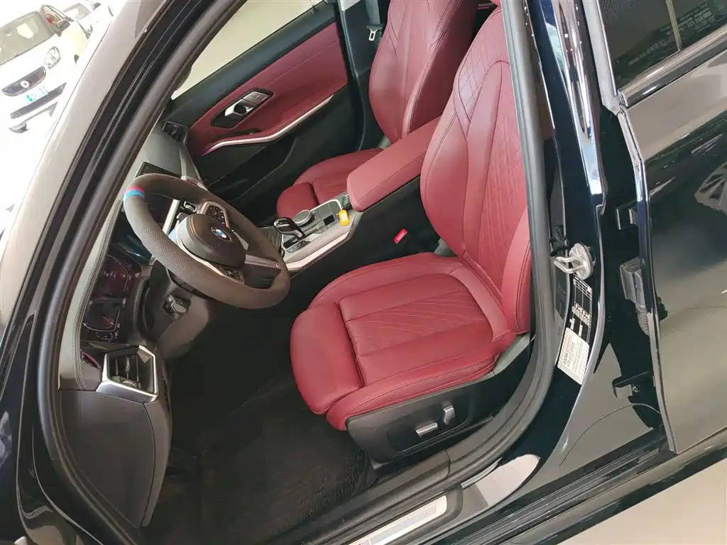 BMW 3 Series 2022 Facelift 325Li M Sport Shadow Edition фото 15