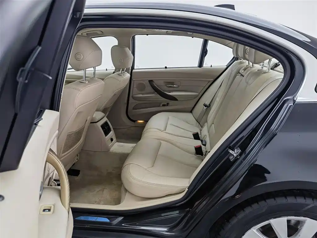 BMW 3 Series 2013 Facelift 320Li Style Design Package фото 15