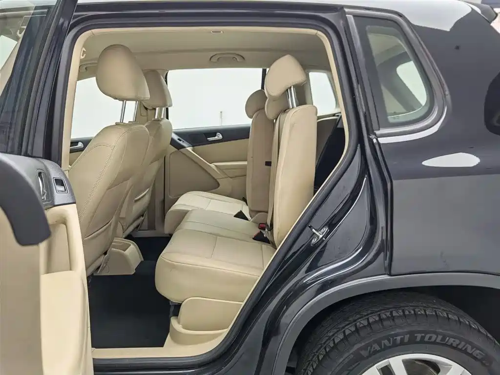 Volkswagen Tiguan 2015 1.8TSI Automatic 2WD Trendline фото 15