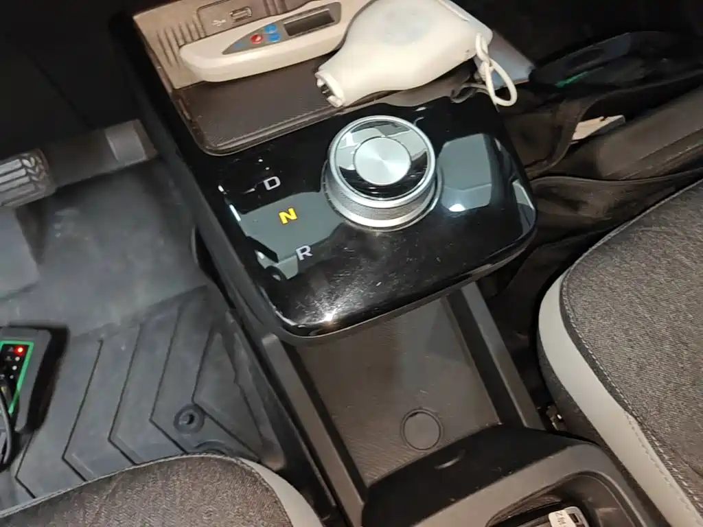 Geely Geometry E Firefly 2024 2024 301km Soaring Dragon Edition