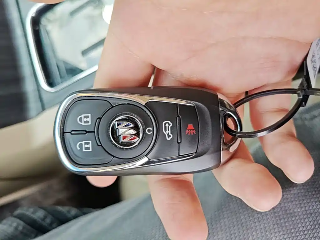 BUICK GL8