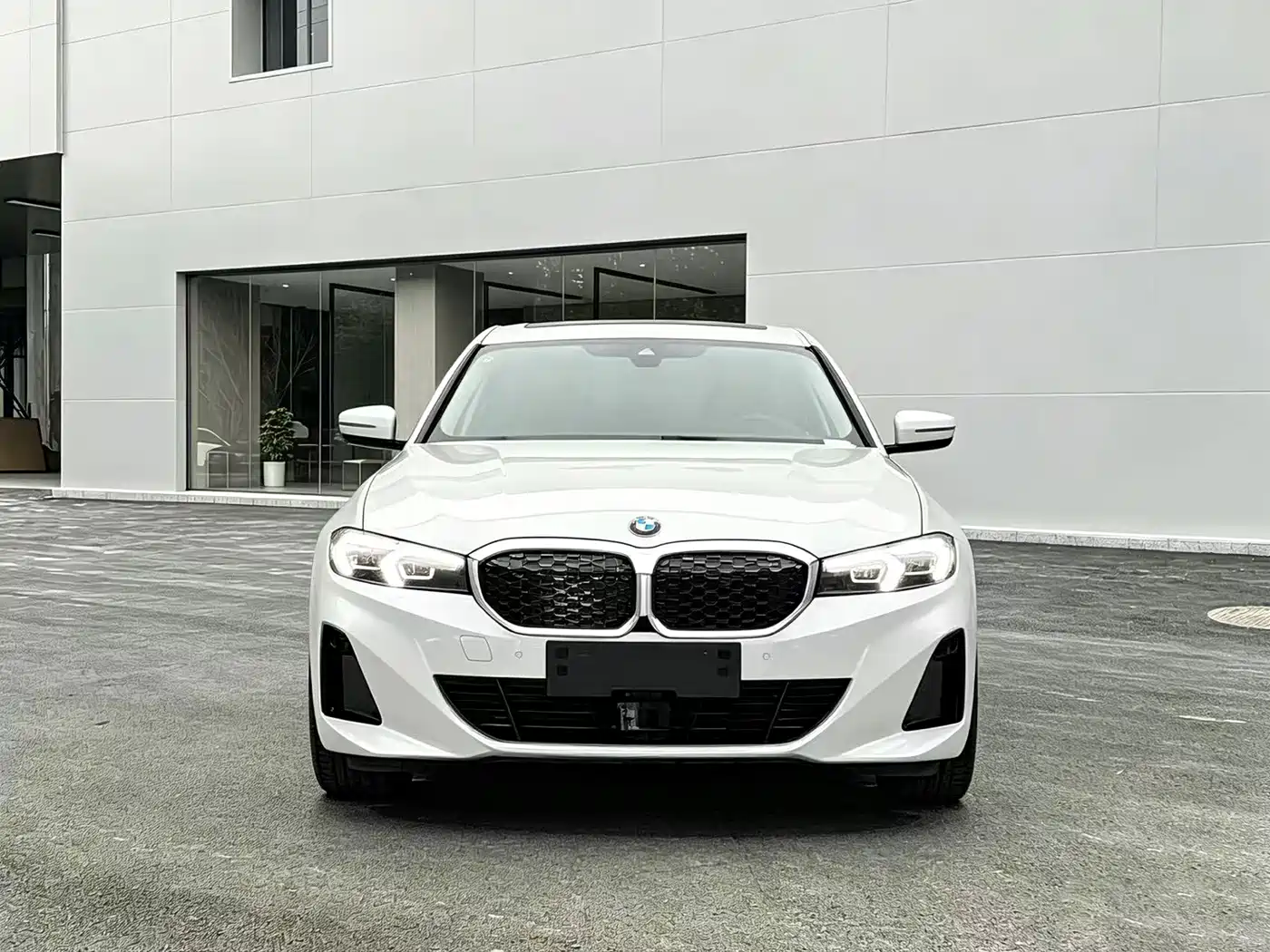 BMW i3 2025 eDrive 35 L фото 2