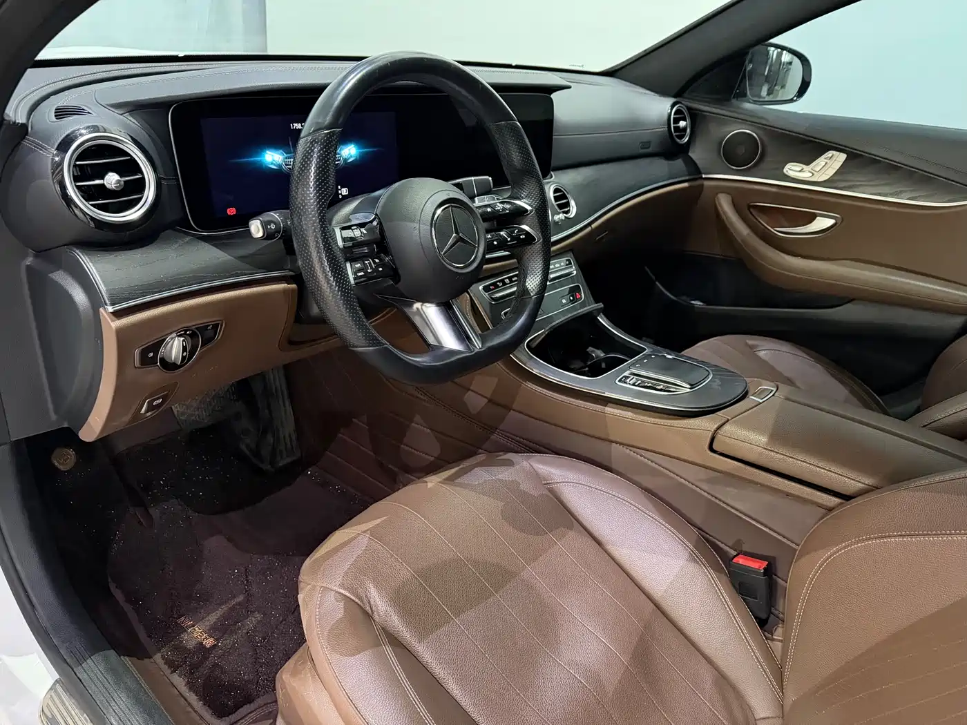 Mercedes-Benz E-Class (Import) 2021 E 260 Fashion Sport Edition фото 4