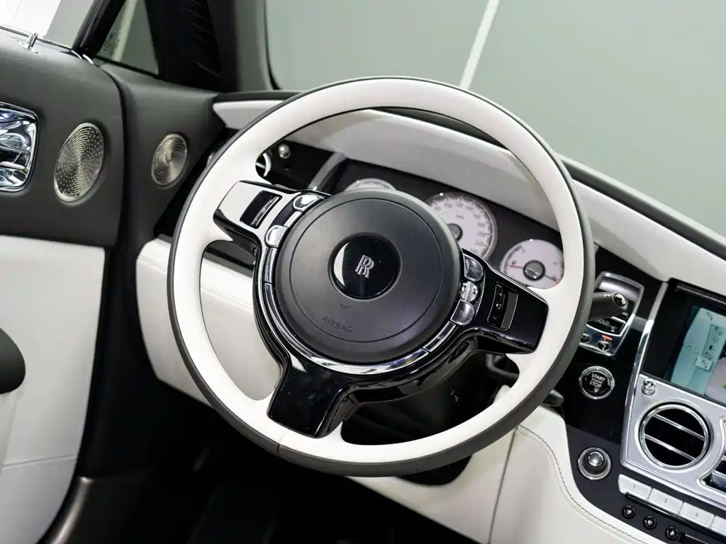 Rolls-Royce Wraith 2017 2018 6.6T Standard