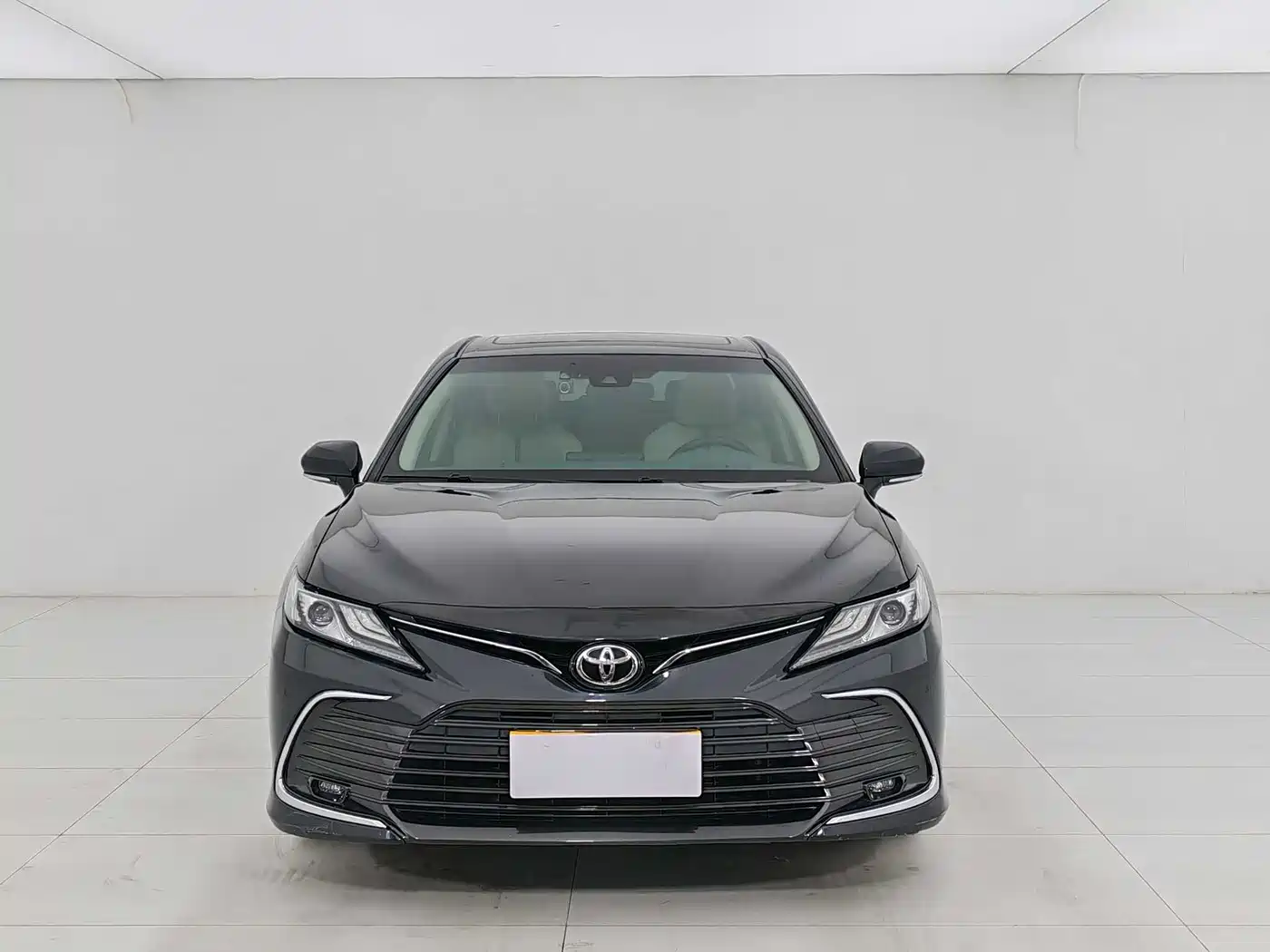 Toyota Camry 2021 2.0G Luxury Edition фото 3