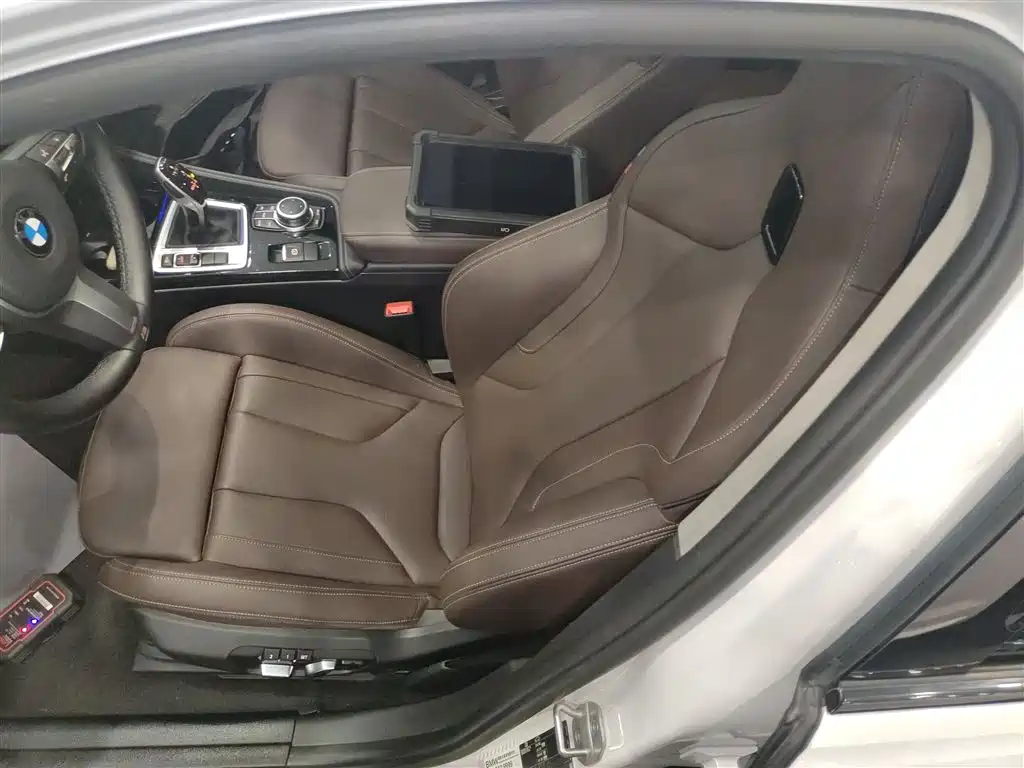 BMW 1 Series 2021 125i M Sport Black Night Edition фото 11