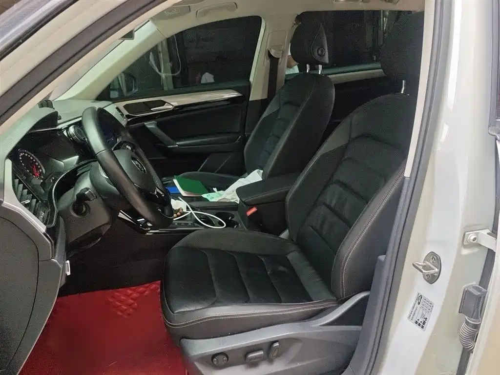 Volkswagen Tayron 2020 280TSI 2WD Luxury Smart Edition фото 8