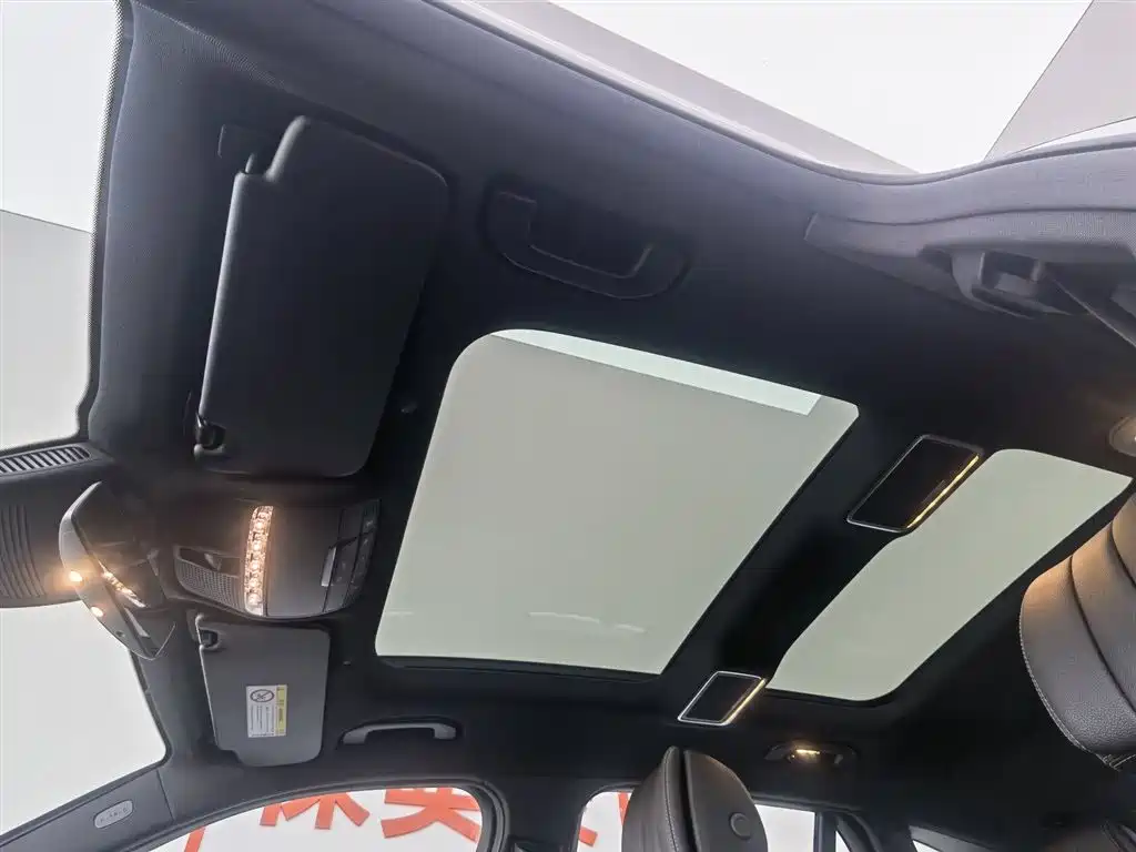 Mercedes-Benz GLC 2020 Facelift GLC 300 L 4MATIC Dynamic фото 14